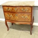 841 4029 CHEST OF DRAWERS